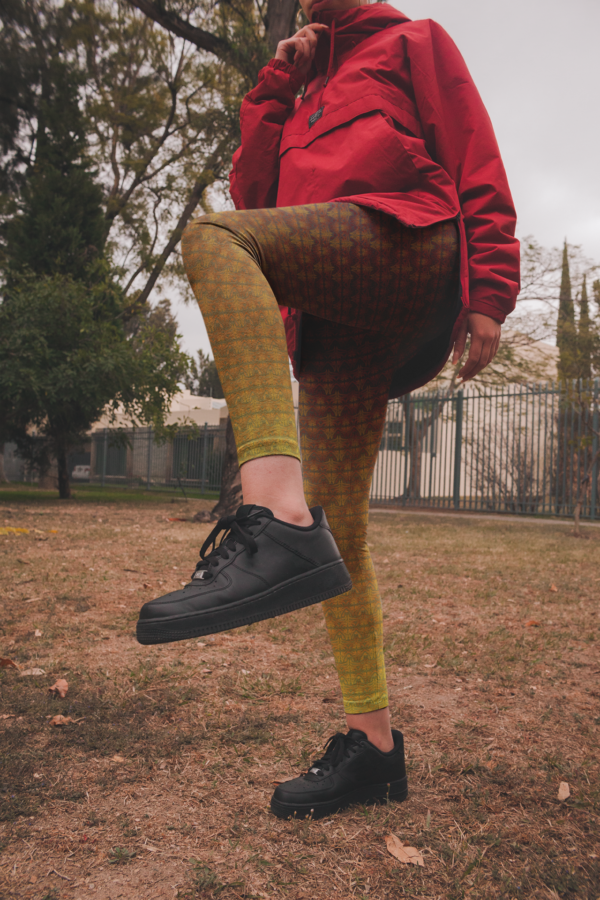 Golden Wine 20s Deco-esque Yoga Leggings - Image 5