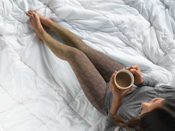 Golden Wine 20s Deco-esque Yoga Leggings