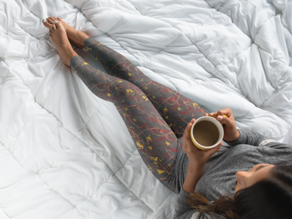 Autumanl Leaves Yoga Leggings - Image 4