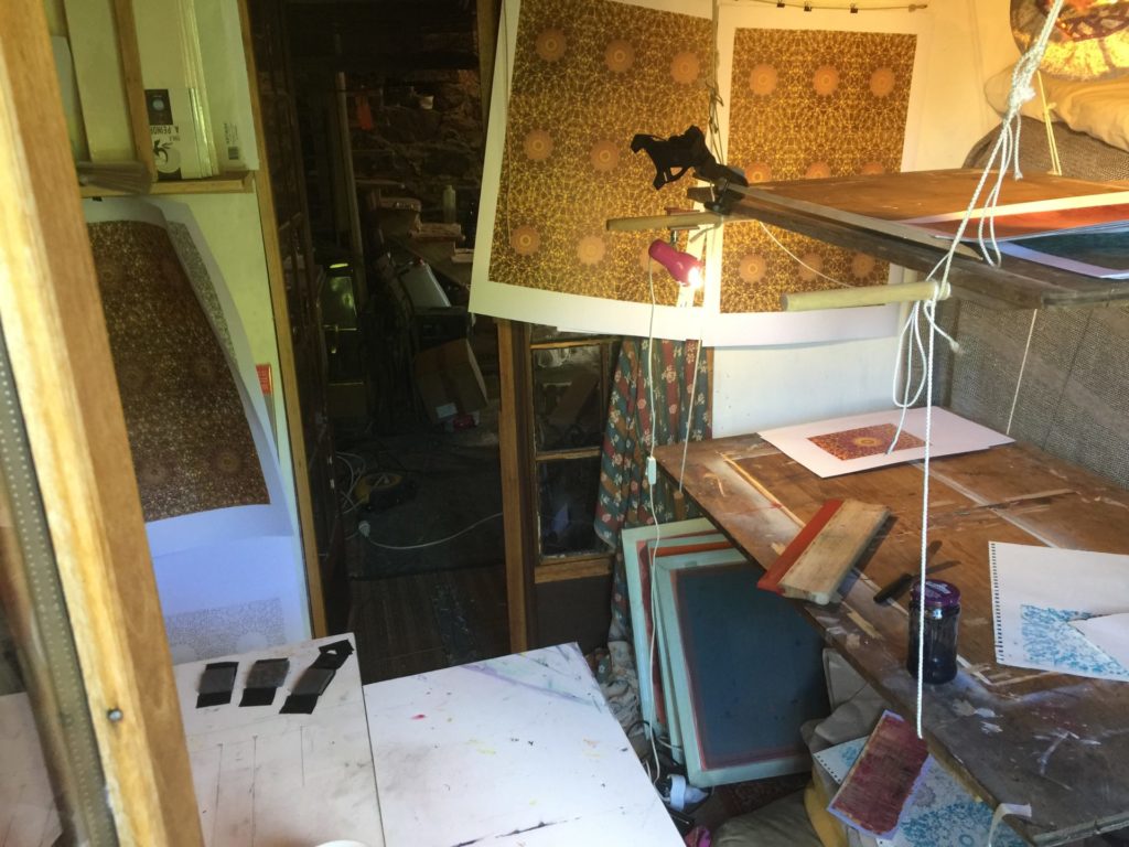 Screen Printing in small spaces